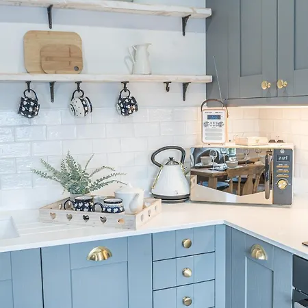 דירה Victoria Apartment, Derwent House קזיק