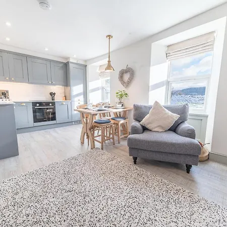 Victoria Apartment, Derwent House Διαμέρισμα *