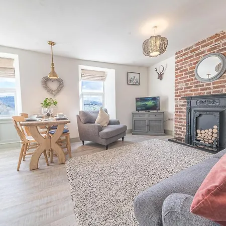 Victoria Apartment, Derwent House Apartment *