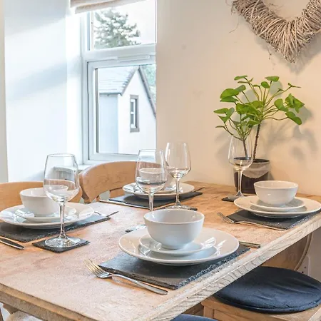 דירה Victoria Apartment, Derwent House *