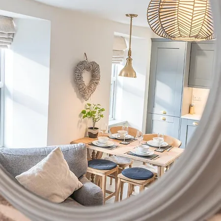 公寓 Victoria Apartment, Derwent House